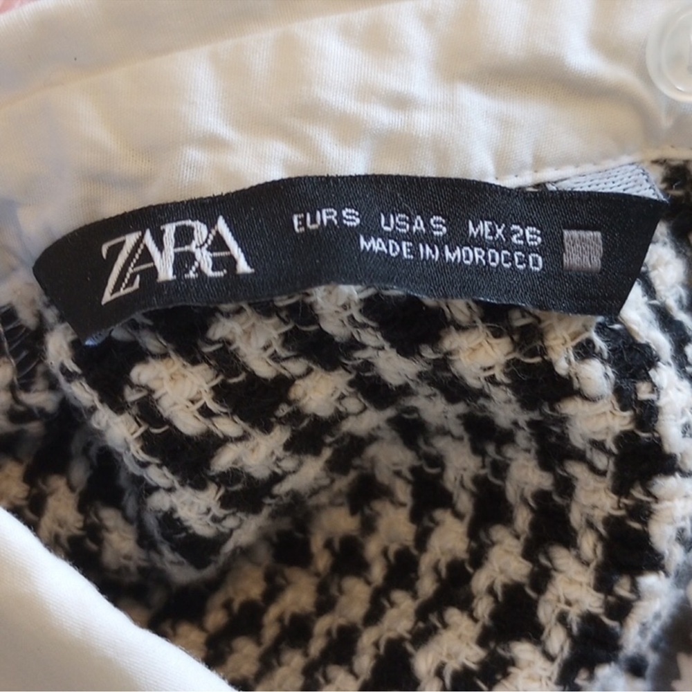 ZARA Black and White Long Sleeve Woven Fringe
Collar Blouse - Picture 5 of 8